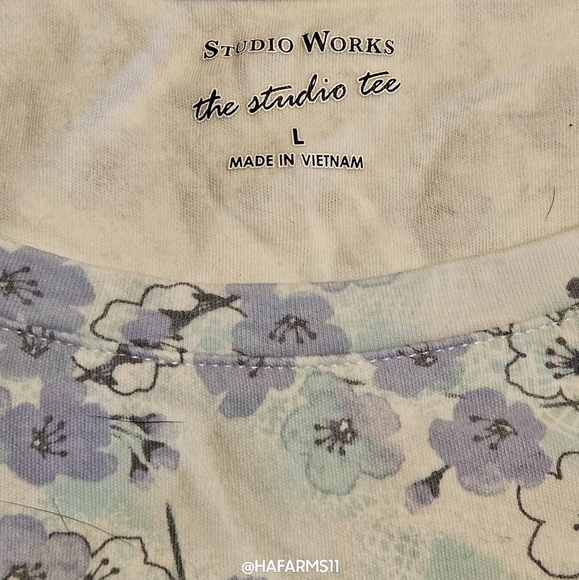 Studio Works Light Purple n Blue Top - Picture 3 of 6